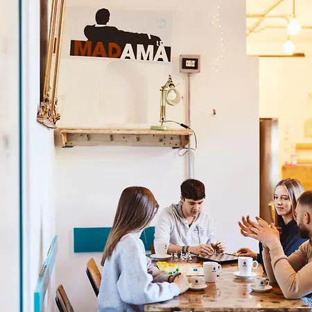 Madama & Bistrot Хостел