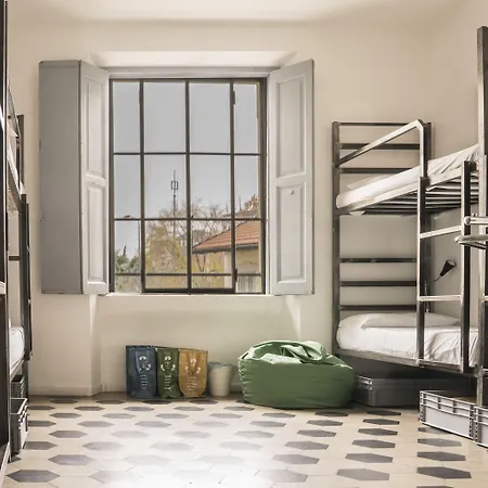 마다나 앤 비스트로 호스텔 밀라노