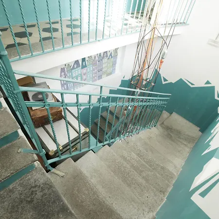 אכסניה Madama & Bistrot