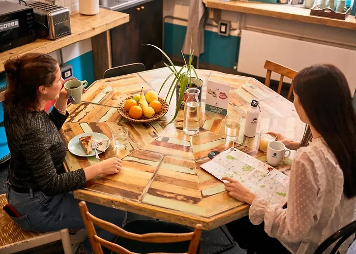 旅馆 夫人酒馆旅馆