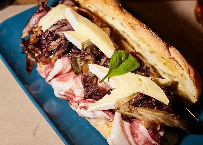 夫人酒馆旅馆 旅馆