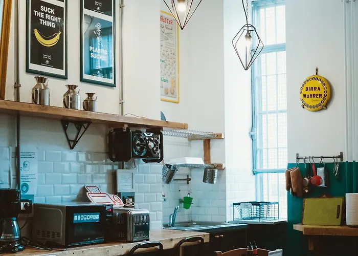 夫人酒馆旅馆 * 米兰