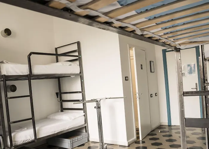 夫人酒馆旅馆 * 米兰