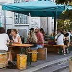 Hostel Madama & Bistrot Milánó