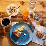 Hostel Madama & Bistrot *